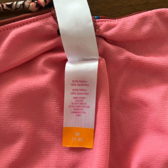 2-piece bikini set new without tags - size M (7-9) - Picture 5 of 10